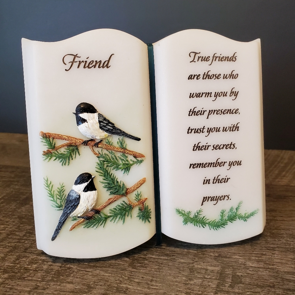 Decorative Plaque with Birds and Friendship Quote